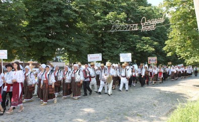 Festivalul Regional de creație populară „Moștenit-am din bătrâni”